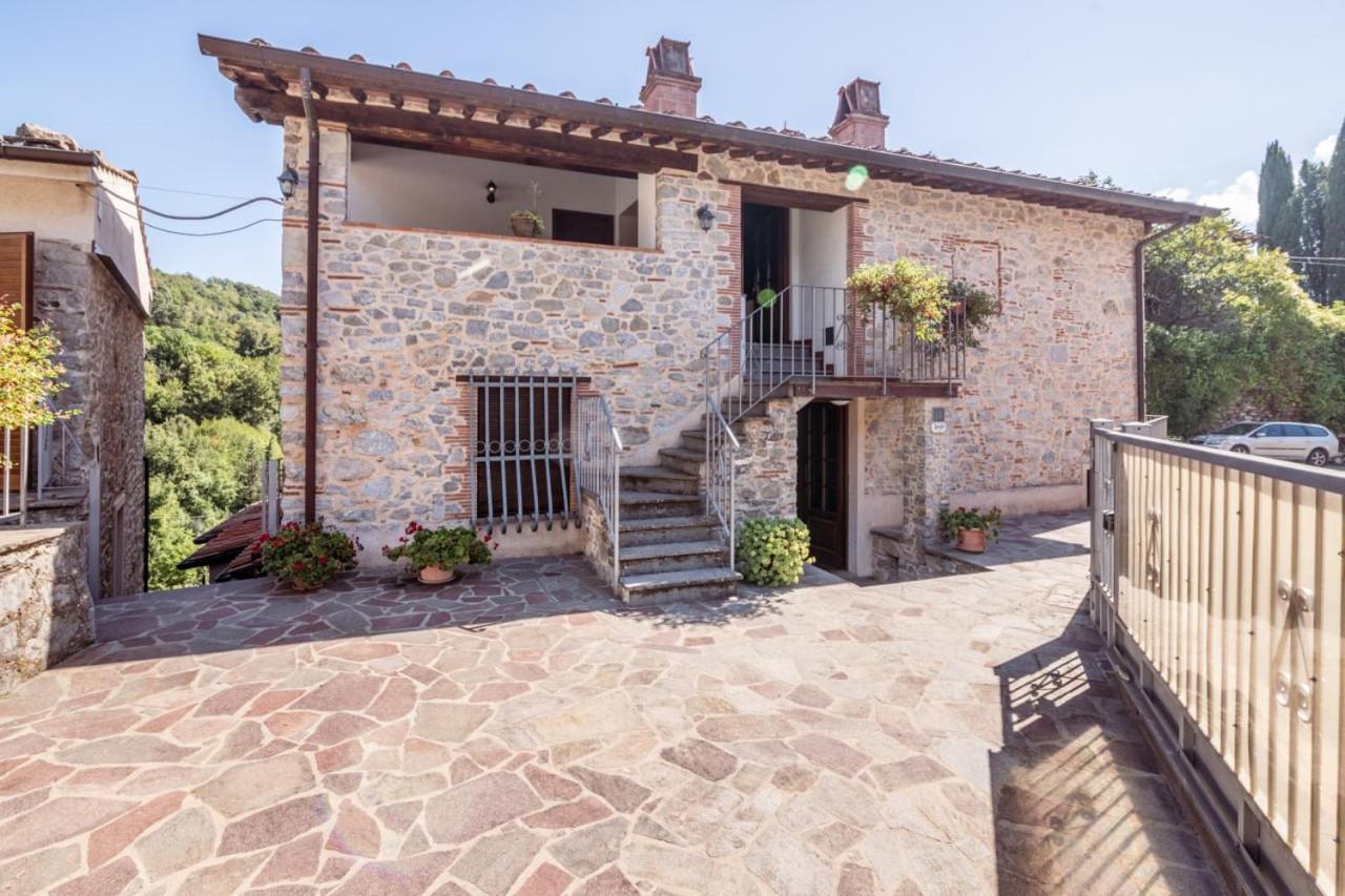 Al Giardino Degli Ulivi Guest House Santa Maria Albiano Luaran gambar