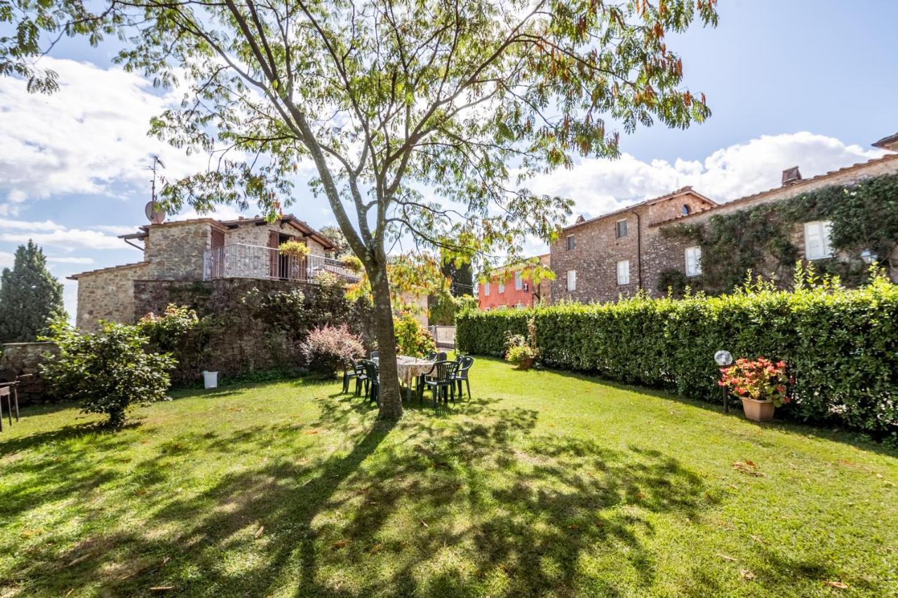 Al Giardino Degli Ulivi Guest House Santa Maria Albiano Luaran gambar